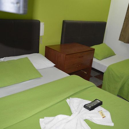 Hotel Las Palmas Fontibon Bogotá Eksteriør billede
