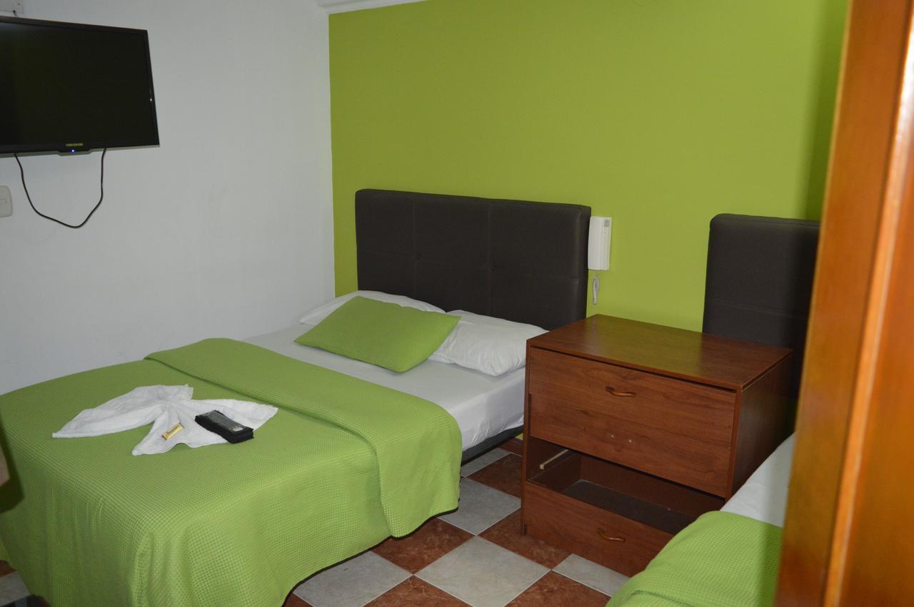 Hotel Las Palmas Fontibon Bogotá Eksteriør billede